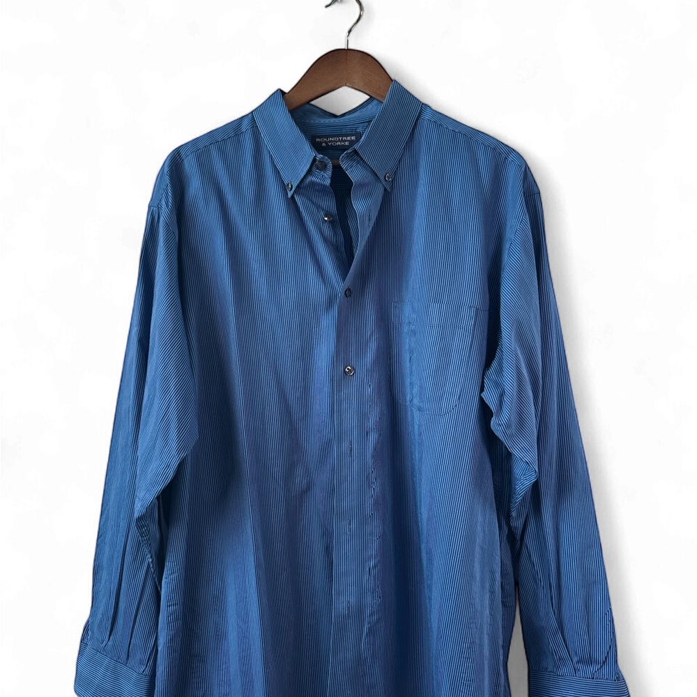 Roundtree &‎ Yorke Blue Casual Button Down Shirt